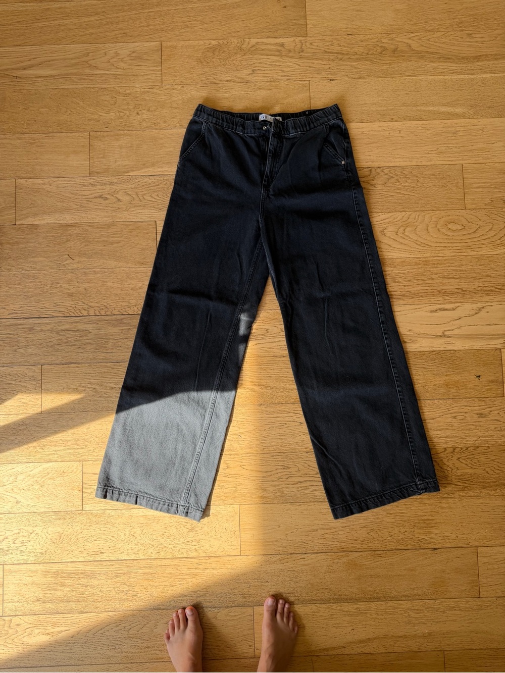 Zara Black Relaxed Wide-Leg Jeans